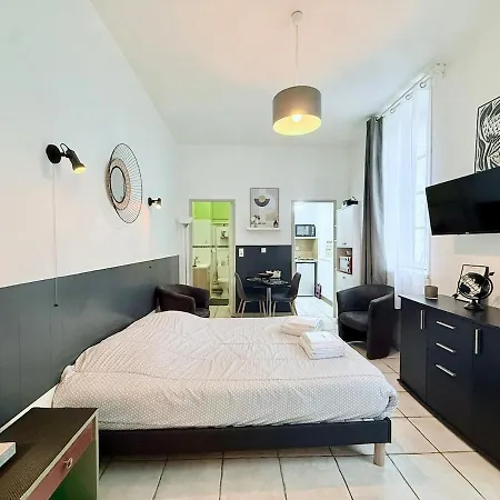 1773 - Le Logis De La Source *