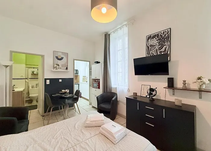 1773 - Le Logis De La Source Διαμέρισμα *