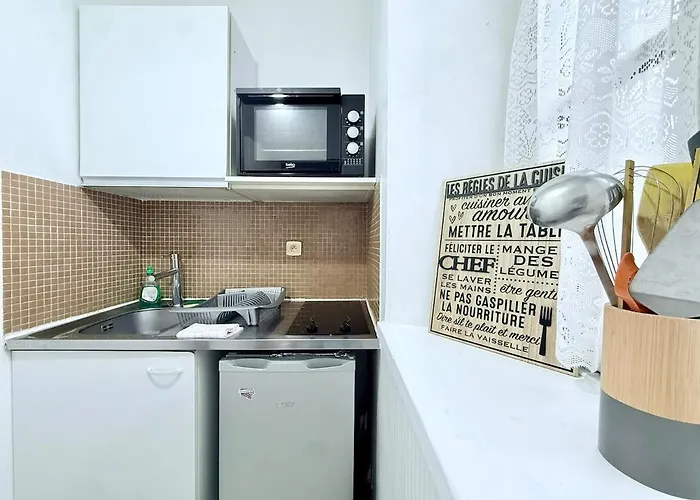 1773 - Le Logis De La Source Rochefort (Charente-Maritime)